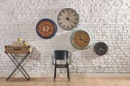 Wall Clock Buying Guide 780x470 1 | https://sadindecor.com/wp-content/uploads/2024/08/Wall-Clock-Buying-Guide-780x470-1-e1724674596780.jpeg |